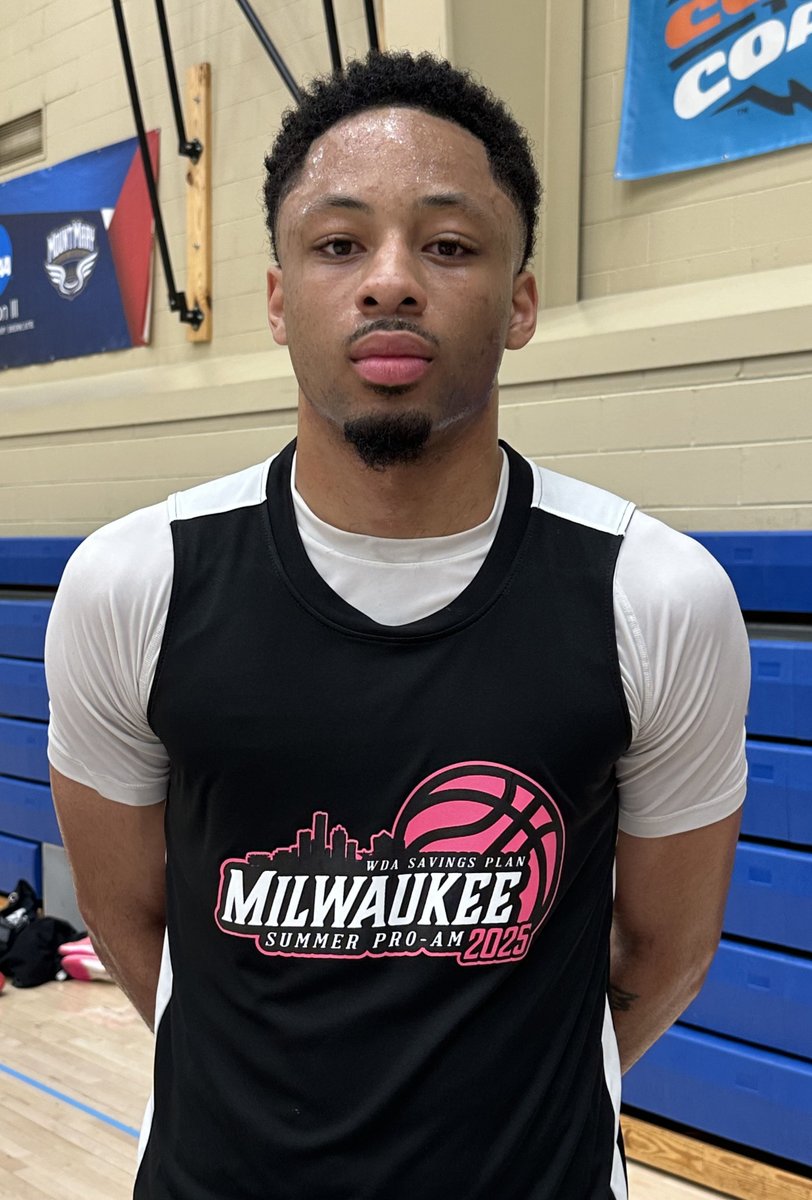 In game 2 of the Milwaukee Summer Pro-Am Silas Harris led WDA to a 110-101 win over Nicole Ellis Foundation. Harris had 27pts, 11rebs &amp; 4assts. Matt Mire and Marcus Myers added 25 &amp; 23. Nicole Ellis was led by UWM's John Lovelace 32pts, 7rbs.