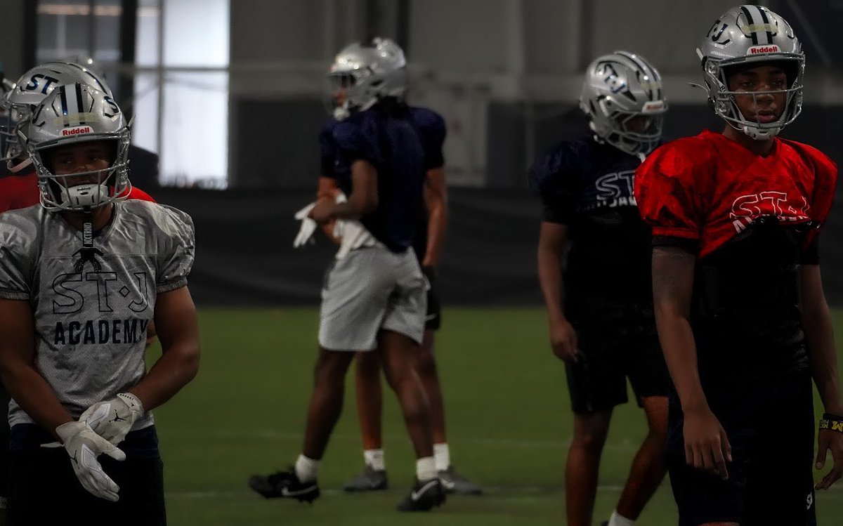 CoachOvertonJ's tweet image. “ You gotta be willing to give everything for nothing , the reward is the work “ ST🔹J #TwoAdays #Strivers #stackdays #Trendsetters #Sharkweek