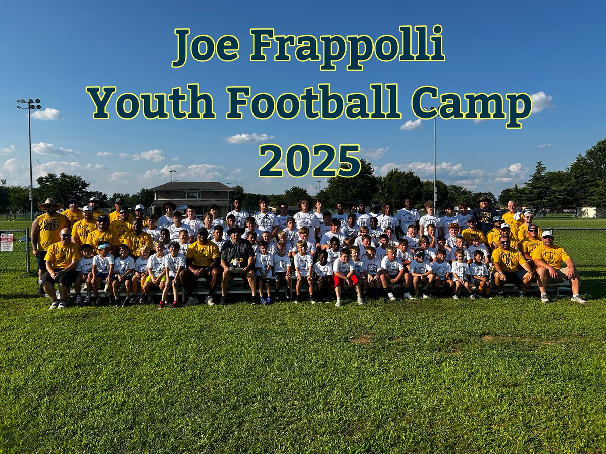 Another successful youth football camp in the books. 20th consecutive camp. Thank you to all the players - past, present and future flashes. #GoBlue #FLASHpack