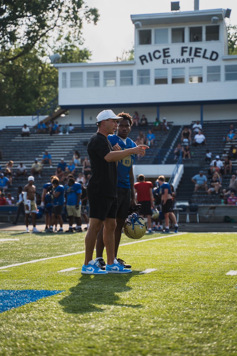 We are very lucky to have former players that have NFL experience come back and teach our guys!