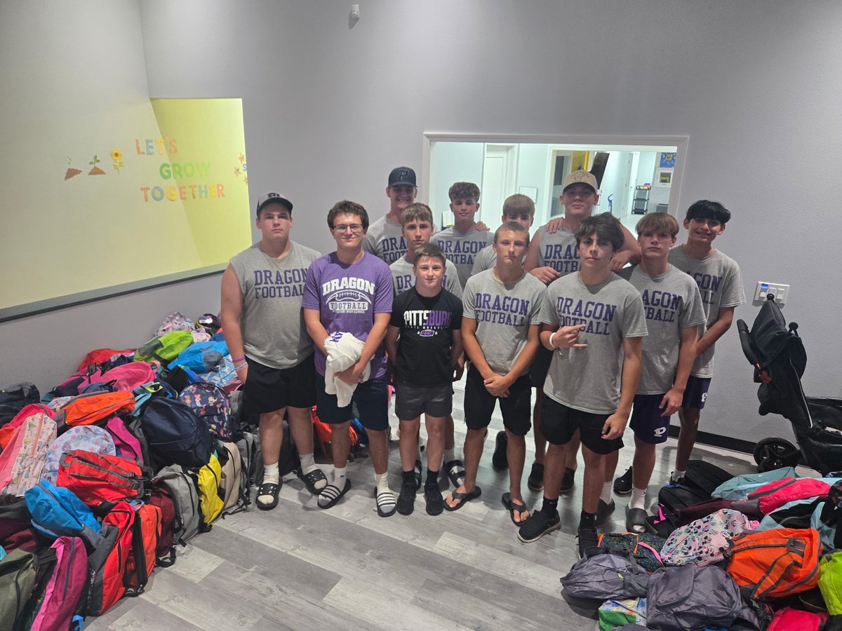 Thank you to these Dragons who took time out of their day to assist in packing backpacks with Back To School supplies through Victory Life  🎒