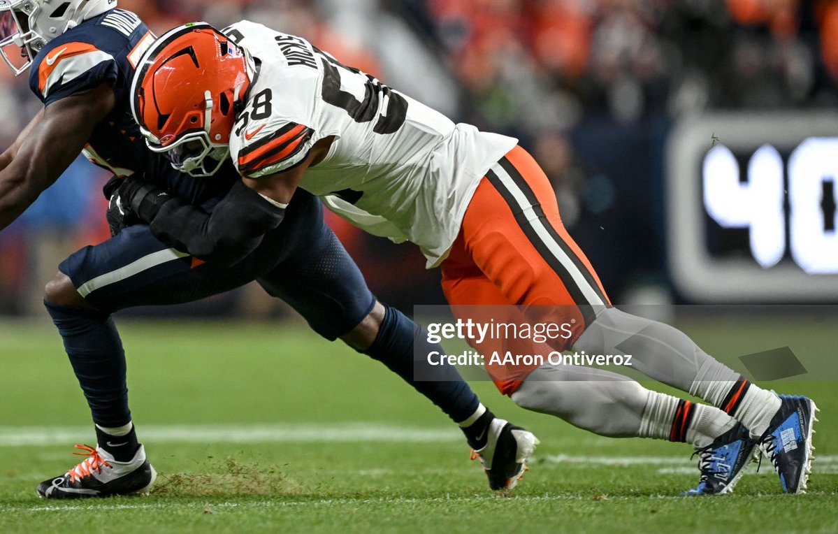 KBArtCincy's tweet image. Thanks to a friend, I’m Lucky enough now to have a Hicks jersey to go with my CTB. Both players sported KB Art cleats last season. Here’s to more success in the 2025 season. 🤞@CamTaylorBritt_ @JordanHicks