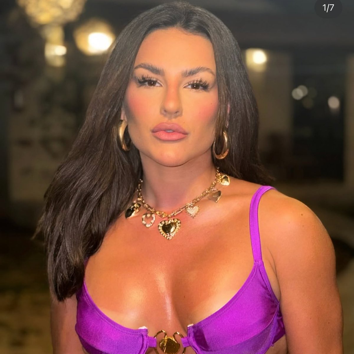 choquei's tweet image. 🚨FAMOSOS: Kéfera afirma que cansou do hype do Morango do Amor: “Deu, né? Não aguento mais. Já consigo fazer um TCC sobre. Antes era o Labubu, Bobbie Goods… o que está acontecendo?”