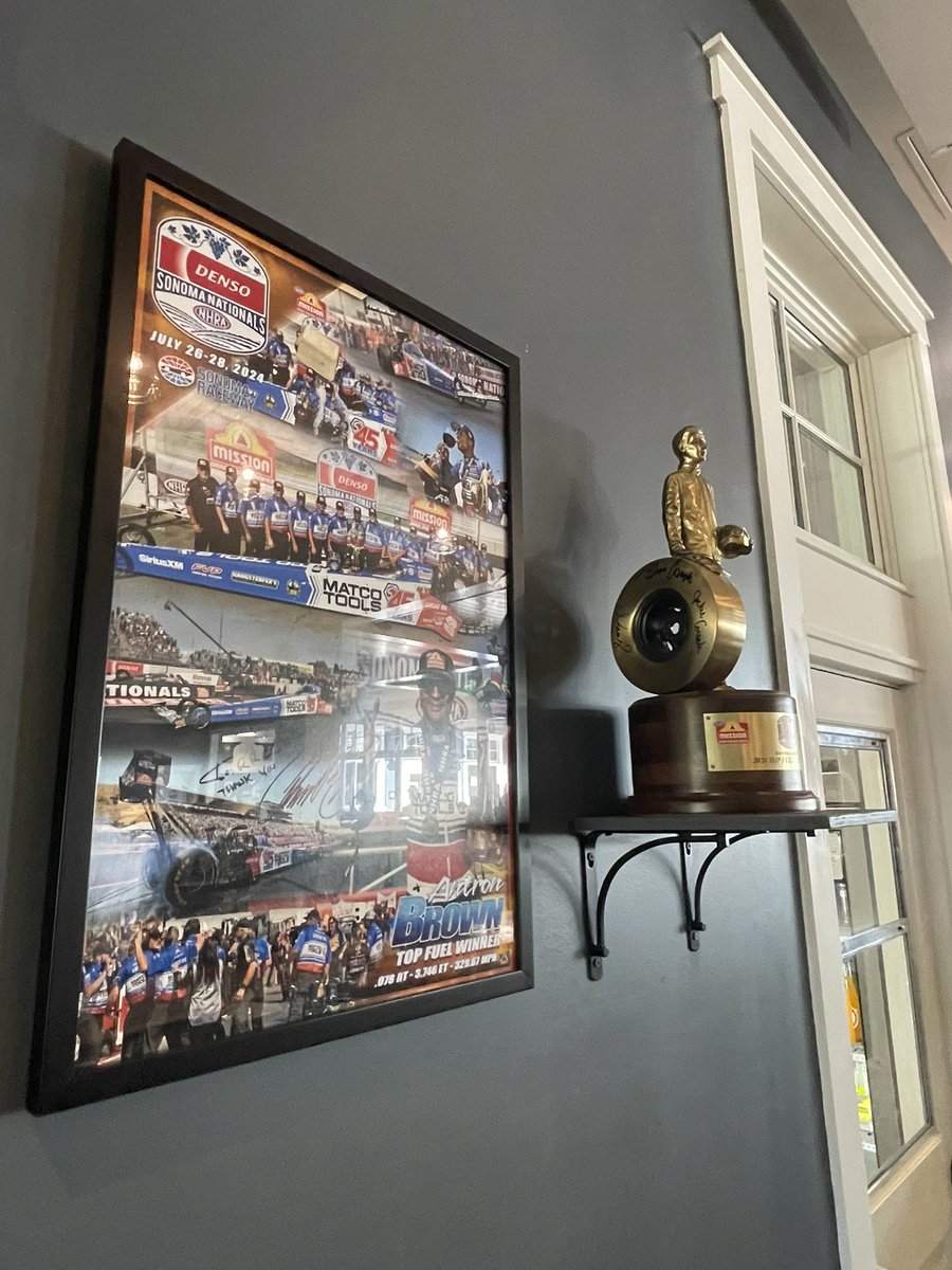 Touched down in Sonoma today to cover NHRA this weekend &amp; look who made it on a Top Fuel ride… 

“Hang on Snoopy!” 🤣💨
-Antron Brown 

#STS #SonomaNationals #NHRA #RussianRiver