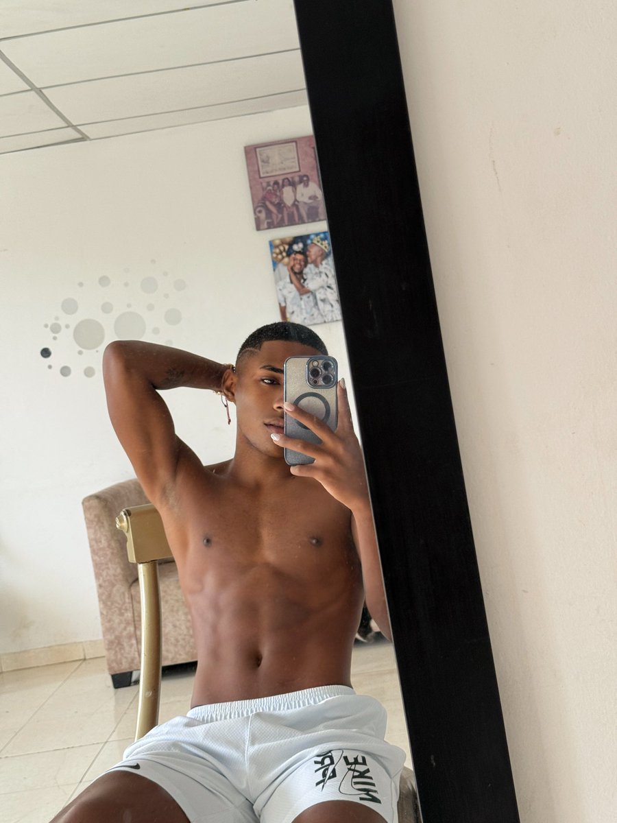 BLACK_BOY tweet media