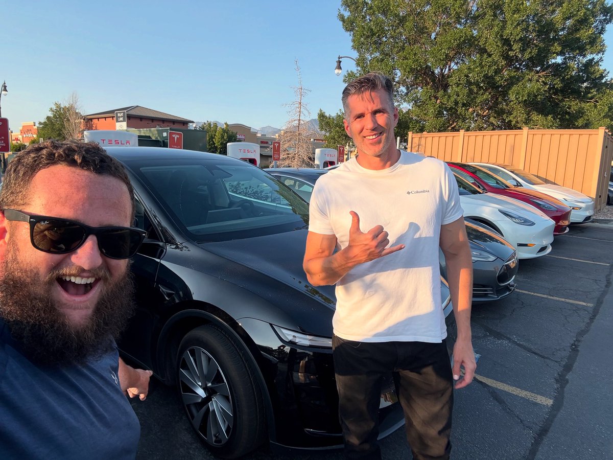 Congrats to Sky on his new Model Y Juniper! And thanks to TesPlus for sending a couple sets of wheel covers for the road trip!