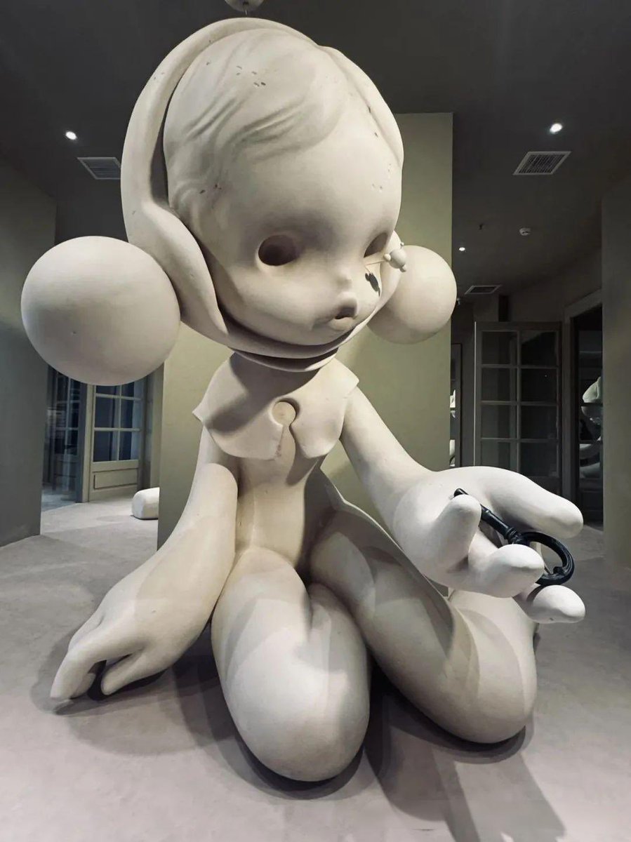 SKULLPANDA is one of the most popular Pop Mart's IPs. Its