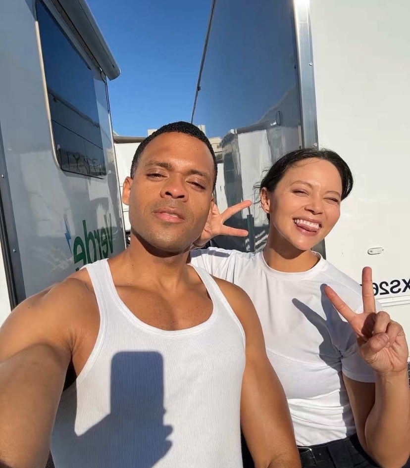 itschqns's tweet image. I luv their friendship so much &amp;lt;3