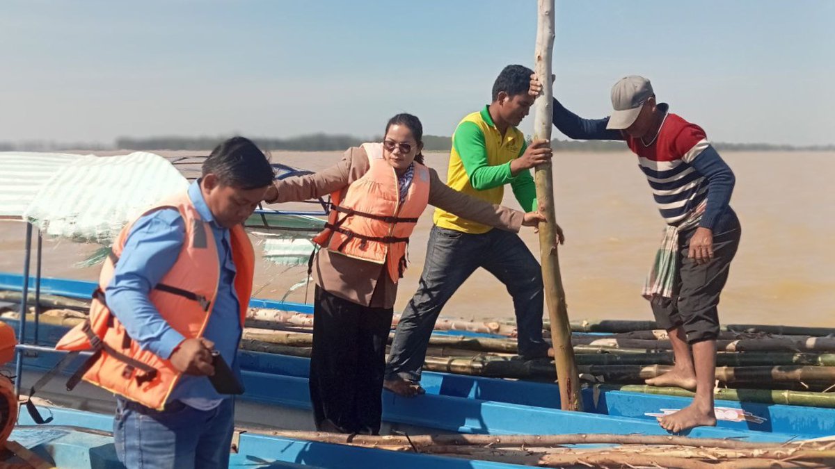 WorldFishCenter's tweet image. 📣 Cambodia's local leadership is driving real change through deep water #fishconservation zones and artificial corals to restore #aquatic habitats.
This builds on our collab with @IWMI_ under @CGIAR #AsianMegaDeltas and #AquaticFoods Initiative, and now through @CGIARScaling.