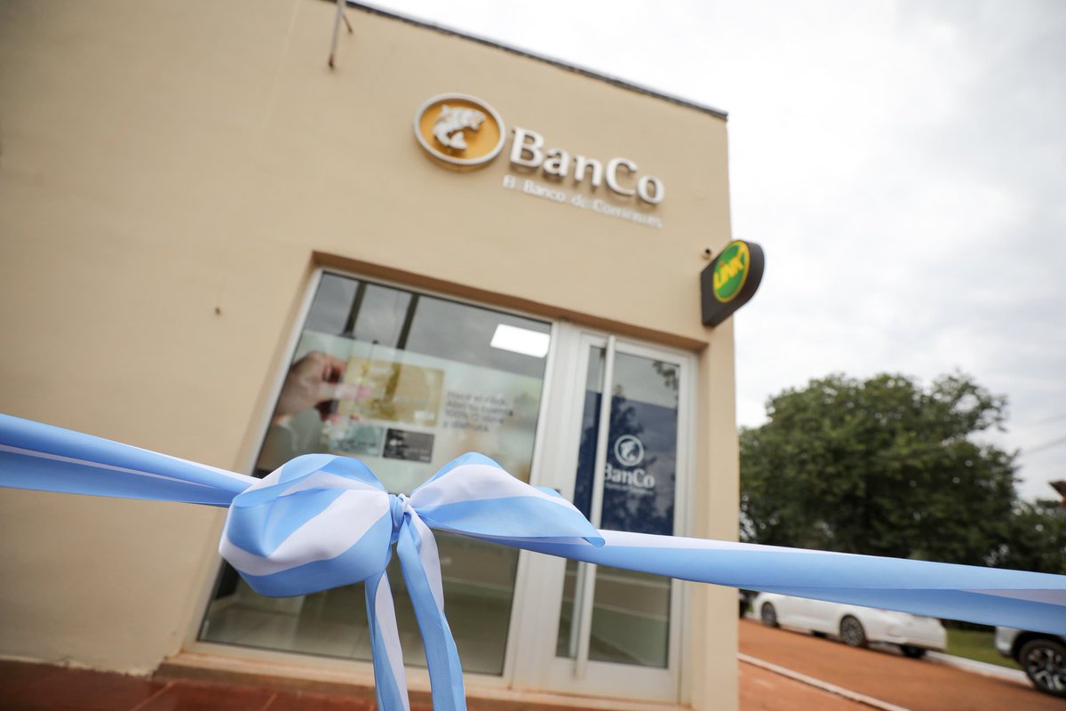 javiersaezok's tweet image. #Garaví ya tiene su primer recinto de cajeros automáticos del @BancodeCtes! 🙌🏻
Inaugurado por el gobernador @gustavovaldesok, con esta obra dimos un paso más hacia una Corrientes más moderna, conectada e inclusiva 🏦
¡Vamos por más!