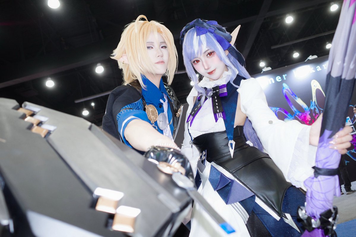 sora_sparrow_'s tweet image. Cosplay/コスプレ
ゼンレスゾーンゼロ / ビビアン/ ヒューゴ•ヴラド
Zenless zone zero / Vivian / Hugo
Vivian: me
Hugo: @lychee__kiyo
#zenlesszonezero #zzzero #ゼンゼロ #绝区零 #젠레스존제로 #绝区零 #ビビアン #Vivian #HugoVlad #ヒューゴ #AnimeExpo2025