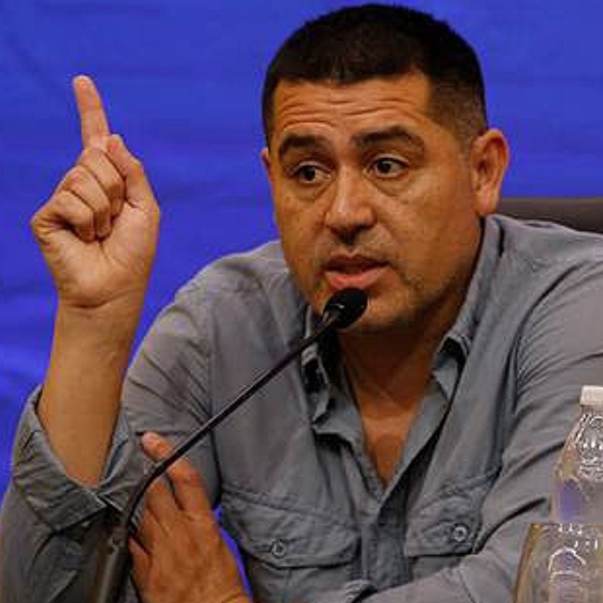 SebajolMusic's tweet image. Ya se puede decir que Riquelme es el Passarella de Boca o hay que esperar hasta descender?
 Aún estamos a tiempo de evitar una tragedia, ELECCIONES YA!!!