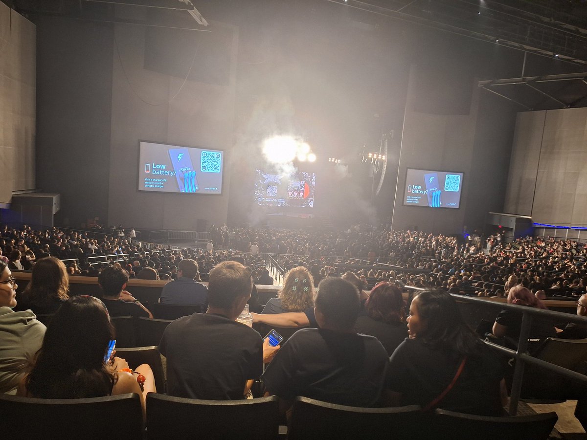 TheUnaButters's tweet image. At Babymetal