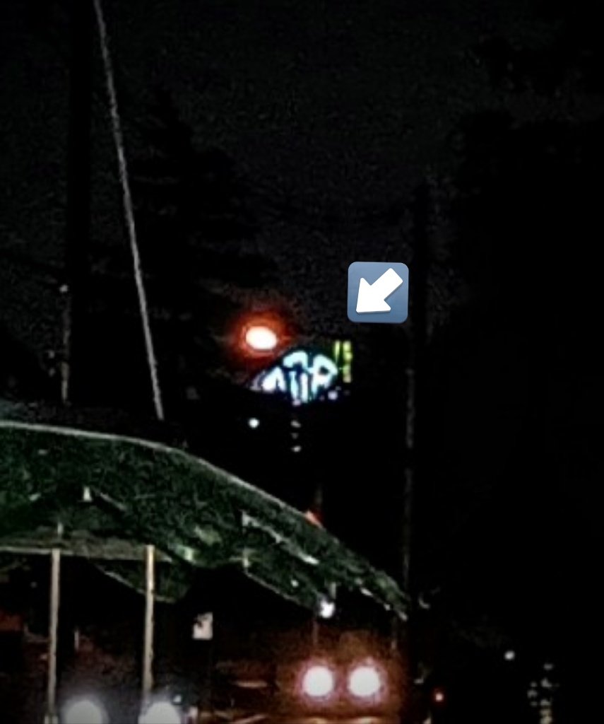 RogueSailor's tweet image. Another year and yep I can see the Ferris Wheel 🎡 from my porch. Ohio State Fair started today and goes until August 3rd. My phone doesn't take good far away pics so I put an arrow pointing at it, yep that's the Ferris Wheel 🎡
#OhioStateFair #ColumbusOhio