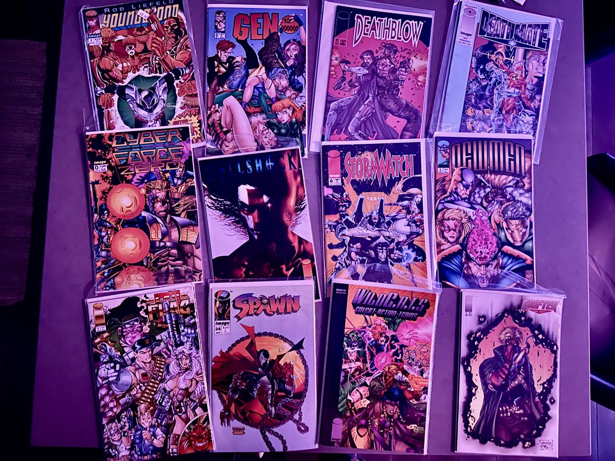 MilesDavisMoody's tweet image. When I moved back to NYC in ‘98 I left all my comics at my sisters house. When I moved back, I got all all my Marvel Comics (mostly X titles) but today I got back my Image comics that I bought when @JimLee (my fave) left Marvel. These are just a tiny few. ❤️