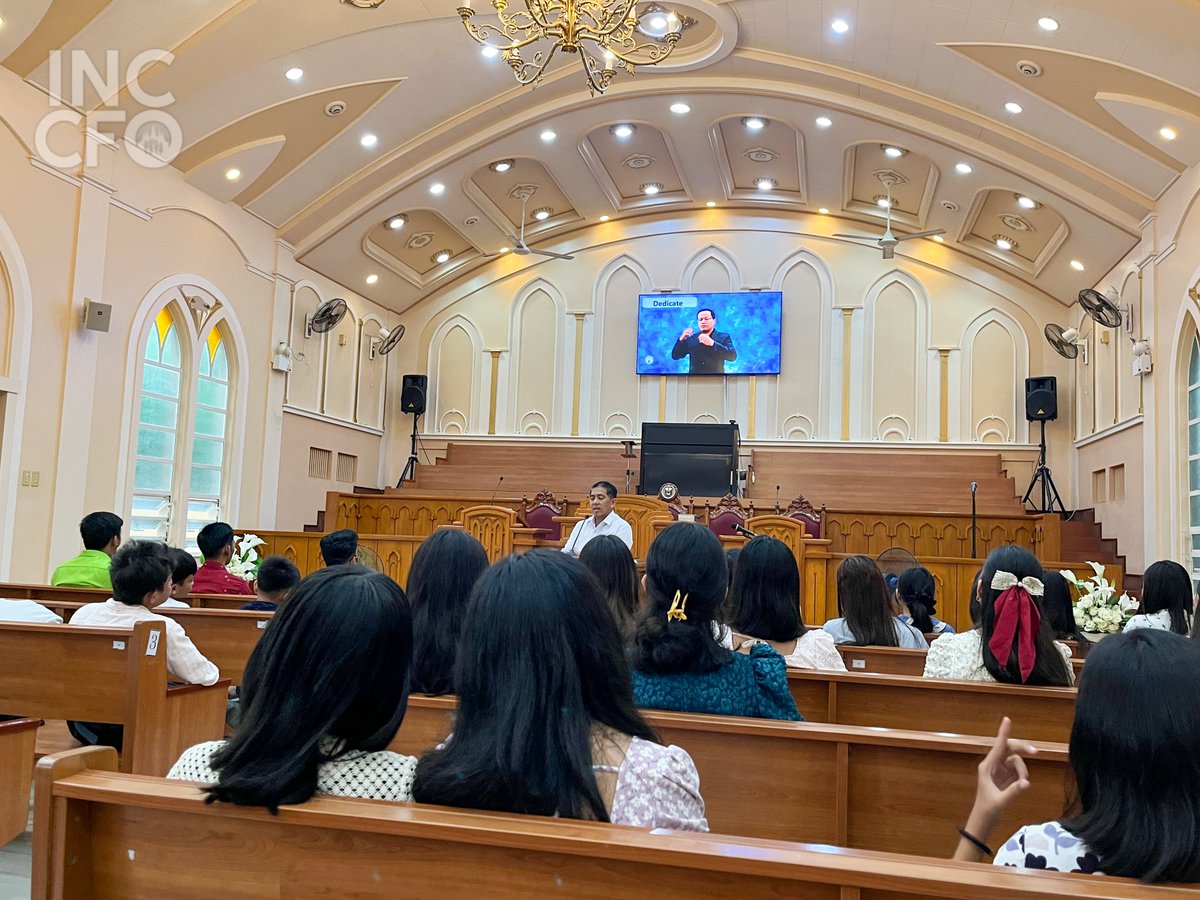 CFO_CSD's tweet image. BATAAN – Members of the Binhi Organizations in the District of Bataan enthusiastically attended the Basic Sign Language seminar. The attendees not only learned basic signs but also the proper way of communicating with their Deaf brethren.