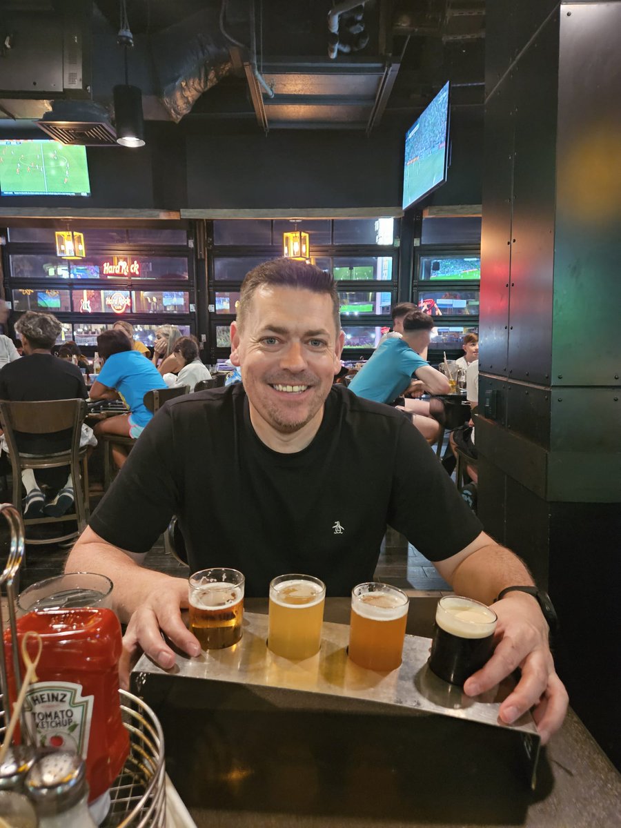 Spike_irl's tweet image. Delayed getting out for birthday drinks so I ordered 4 😄, and of course there has to be a Guinness in there 🇮🇪 #GCX2025