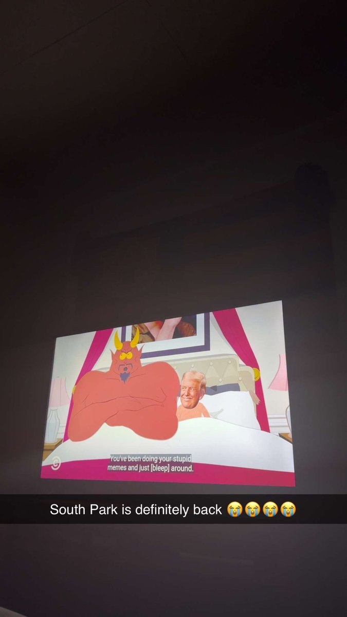 Tylerwinfrey25's tweet image. We are so fucking back to the old school South Park 😭😭😭