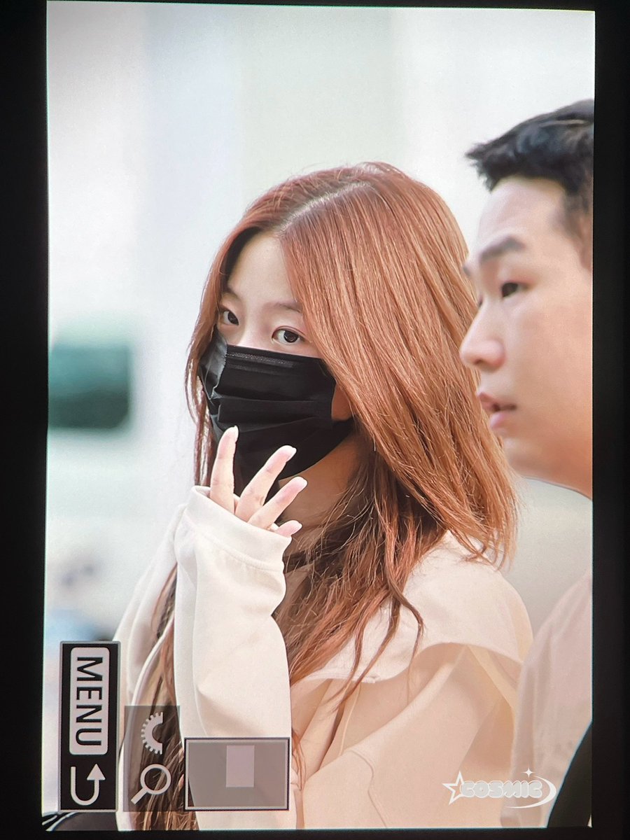 [Preview] 250724 ICN 출국

#LE_SSERAFIM #르세라핌 #ルセラフィム
#KAZUHA #中村一葉 #카즈하 #カズハ