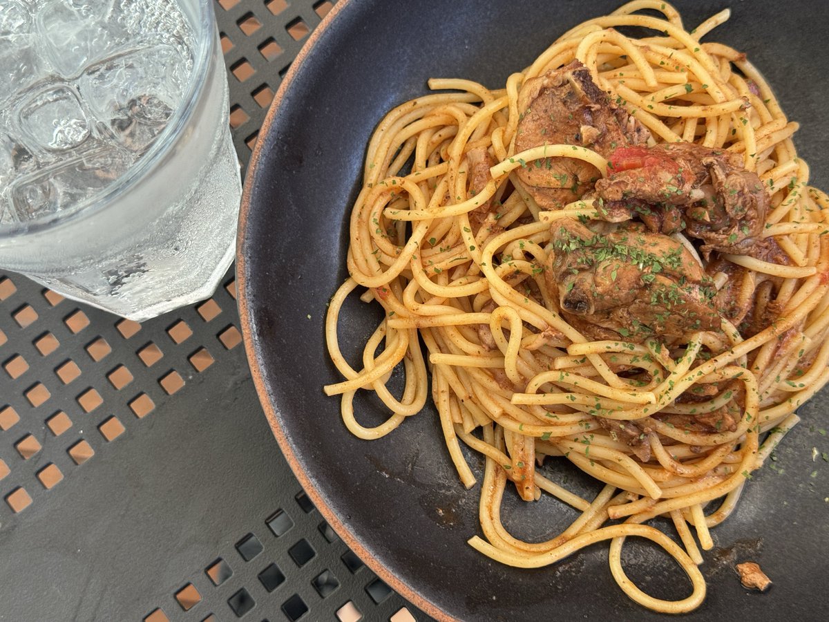 pn_JoeP2's tweet image. うさぎのシチューパスタなんか味がどうとかって言うよりちょっと心苦しかった
