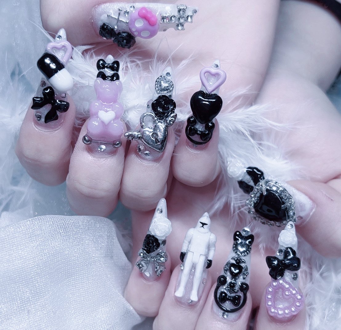 coco_loki_'s tweet image. 爪に埋められたフェーズ1ｺﾞﾒﾝﾈ