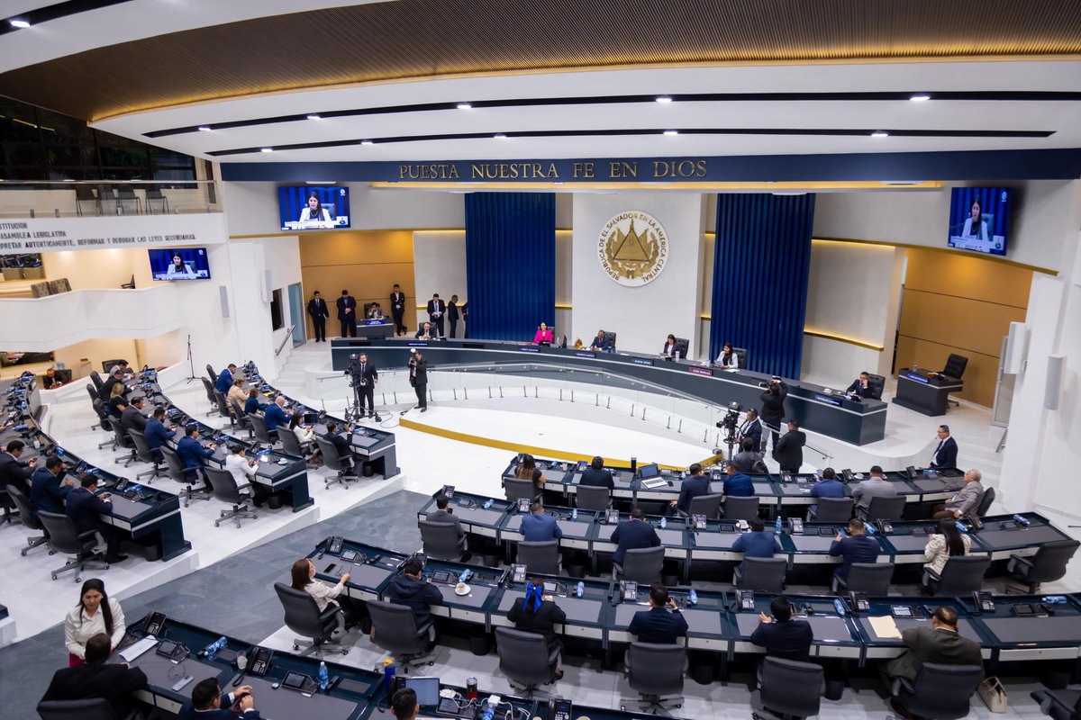 Finalizando la sesión #Plenaria65.