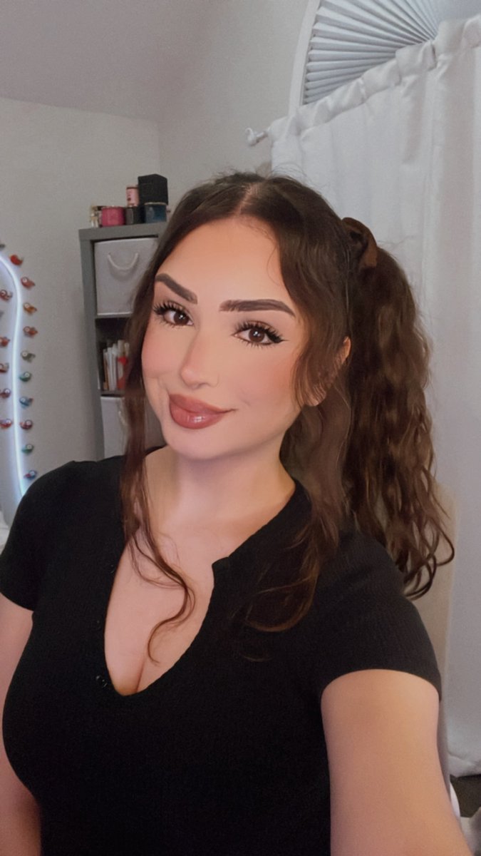 Wuchang is going to take what’s left of me..

LETS GO

Twitch.tv/abbycakes