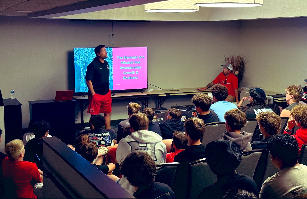 HuntleyFB's tweet image. That’s a wrap, 2025 Brownsburg camp in the books!! Thank you to the team moms, the gridiron club, and all the coaches and players that made this trip one for the ages.