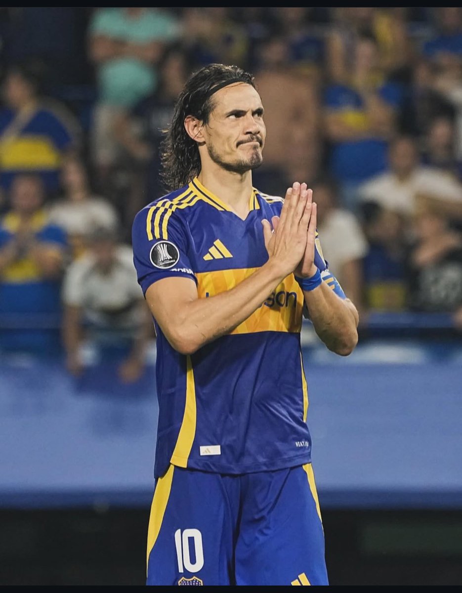 NehuenRoo's tweet image. 🗣️ Edinson Cavani, en @TyCSports :
“Hay que agachar la cabeza y seguir laburando”
Desde que esta en #BOCA declara lo mismo todos los partidos.
