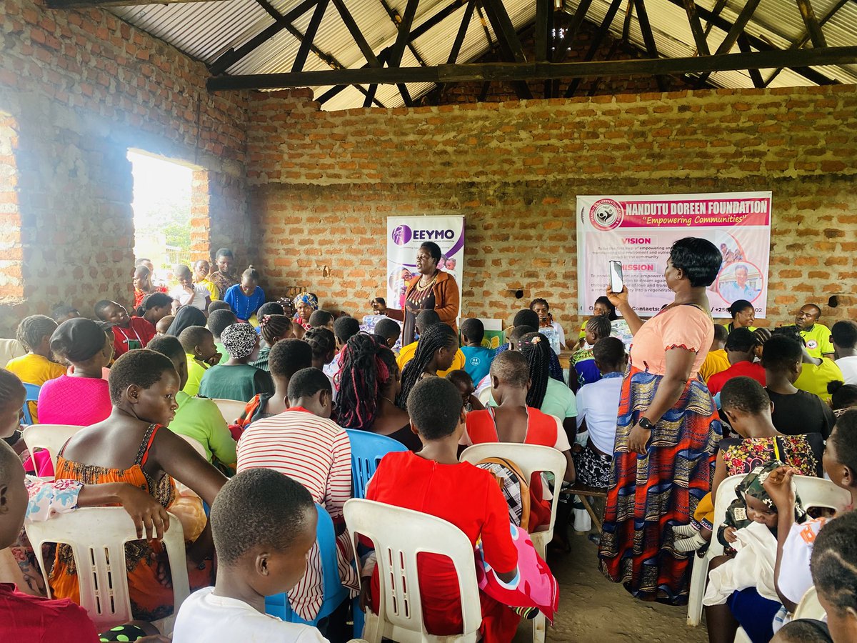 EEYMO207's tweet image. With our community outreaches we aim at empowering teenage mothers to enroll back in school & achieve their dreams though most of them have been discouraged & stigmatized in communities they hail from. With our program of #TMEP we sponsor these girls back in school.
@PlanUganda