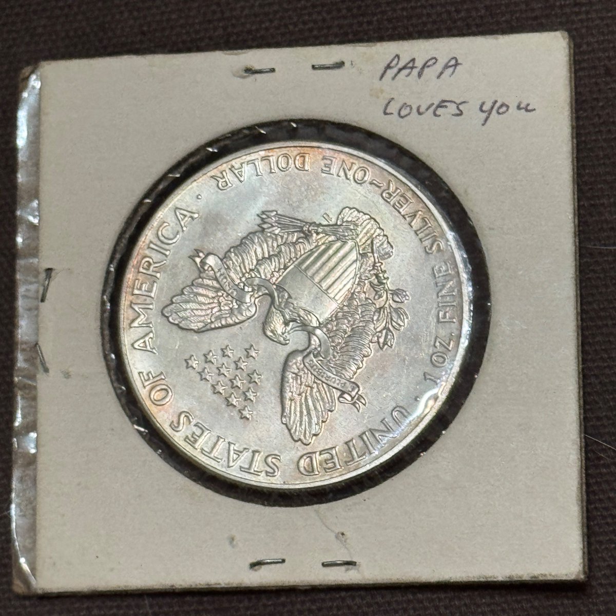 Saito___Yuki's tweet image. When I was born, my Dad's Dad gave me a silver dollar from the year of my birth. (Front not shown for obvious reasons)
He passed away when I was six
I was given that silver dollar today
Man I miss my grandpa
