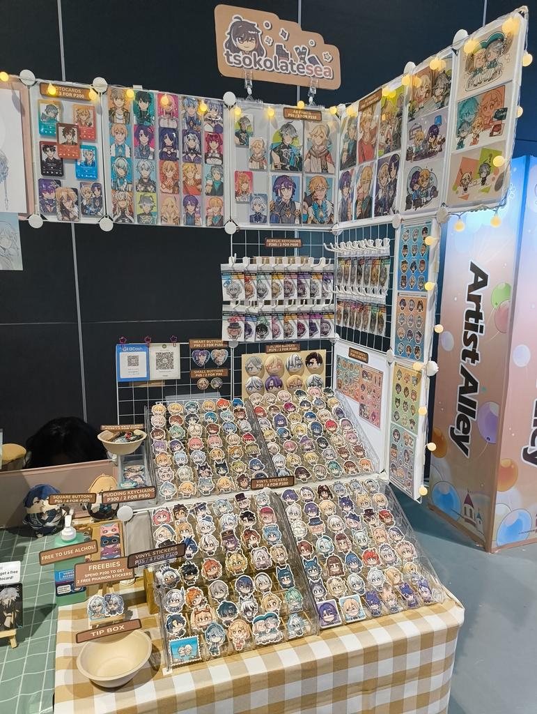 tsokolatesea's tweet image. Come visit us at Booth #48 at #hoyofestph ! I'm with @shizuart179226 !