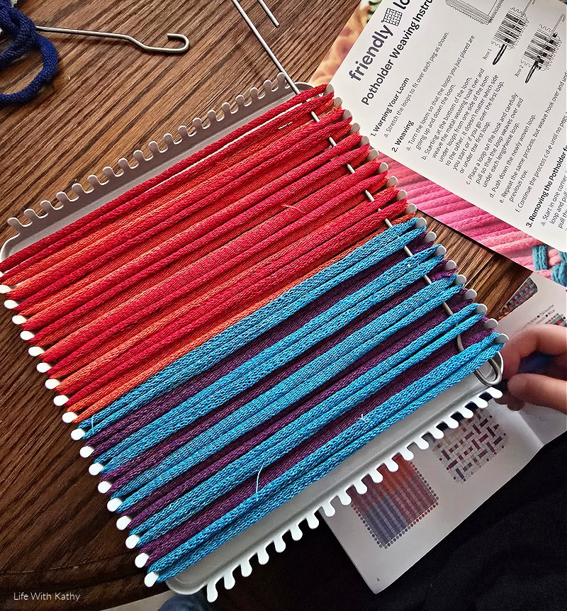 #ad I recently hosting a Friendly-Loom party and had a blast! We had everyone get together for some fun crafting. lifewithkathy.com/friendly-loom-… #FriendlyLoom #Weaving #PotholderWeaving
#Handmade #PotholderParty #MadeWithFriendlyLoom
#tryazon <a href="/Tryazon/">Tryazon</a> <a href="/FriendlyLoom/">FriendlyLoom</a>