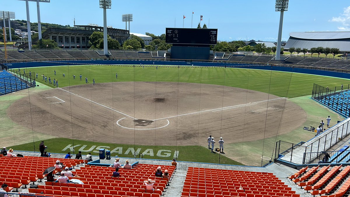 草薙球場第２試合
桐陽vs東海大静岡翔洋は
午後0時5分開始予定

※第１試合は
聖隷クリストファーが3-1で御殿場西を下しました。