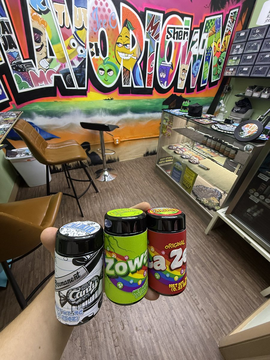 CalikidOrganics's tweet image. Miami drop went crazy only have a few jars left of Z all other flavors are sold out