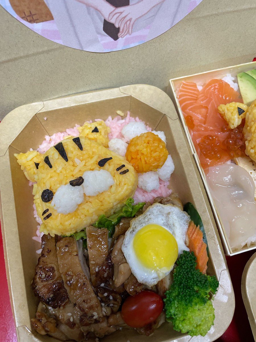 #IgerFoodsupp 🩵🐯

วันนี้ทางบ้านส่ง Food Support เติมพลังให้ไทเกอร์ ขอให้ไทเกอร์ Enjoy กับ Food Support นะค้าบ

WORSHIP SINGSA LATAI
#บวงสรวงสิงสาลาตาย

˚ ꒰ #igerzz | #tigertanawat ꒱ ♡