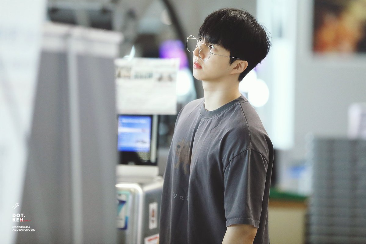 DOTKEN0406's tweet image. 250714 태국 출국
미쳤당…쌩얼인데너무예쁘고잘생김•᷄⌓•᷅
@jaehwany0406
#빅스 #이재환 #켄 #KEN