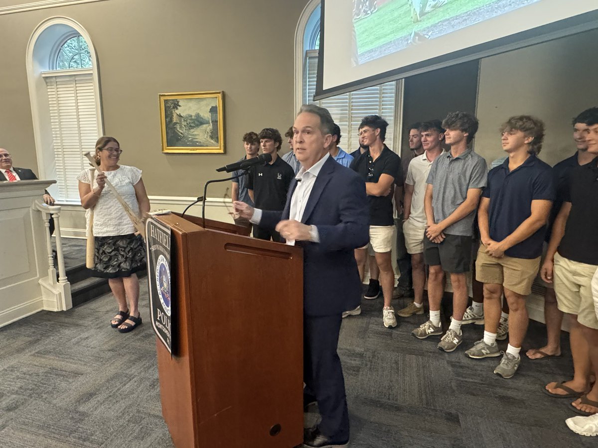 NPKnights's tweet image. Thank you Hatfield Township for taking the time to honor our team, their families, and our District Championship tonight! We appreciate your time and sincerity. Thank YOU! Strong communities make champions on and off the field. @ReporterSports @dansokil