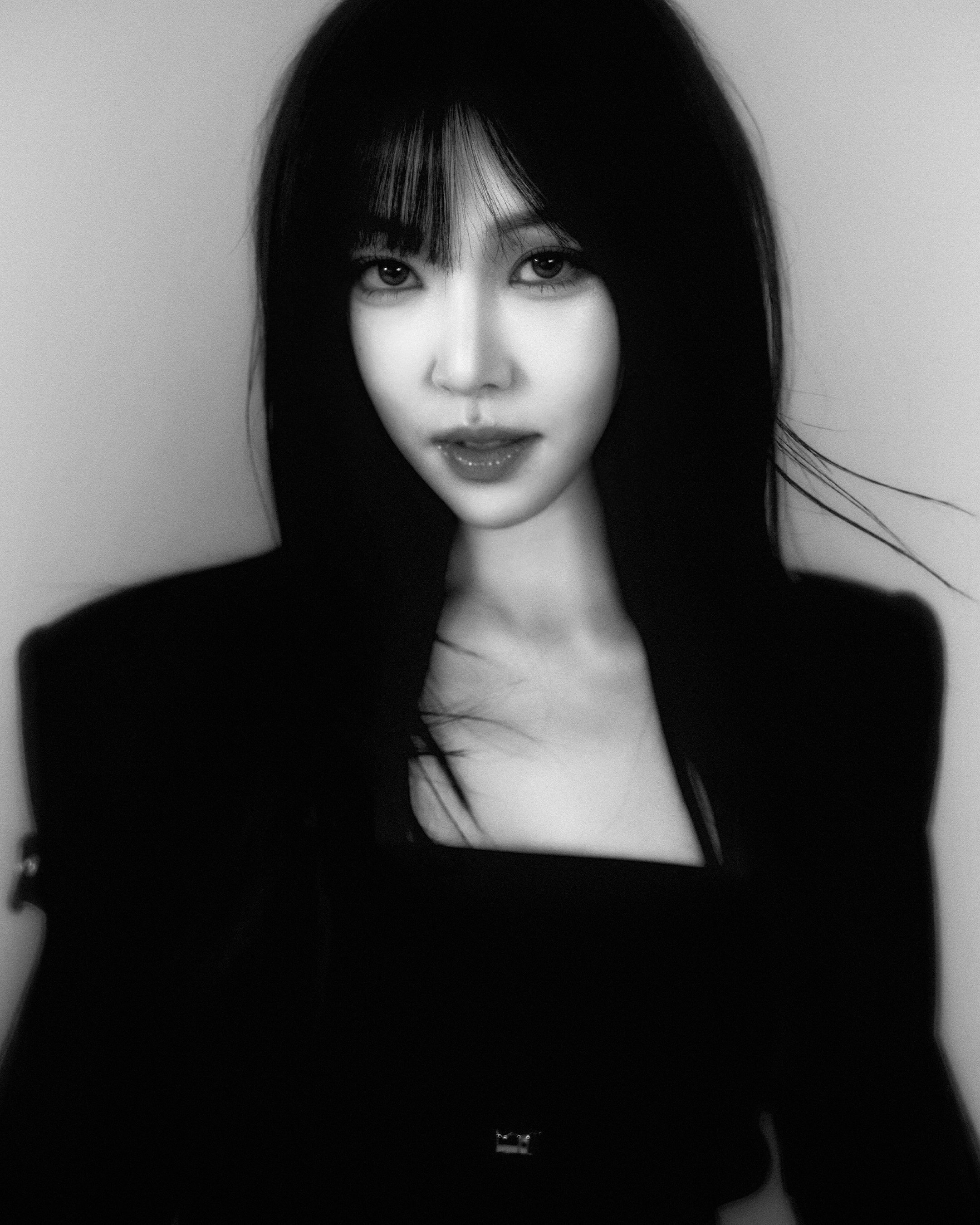 GwlvBuwbAAAafRr?format=jpg&name=4096x4096