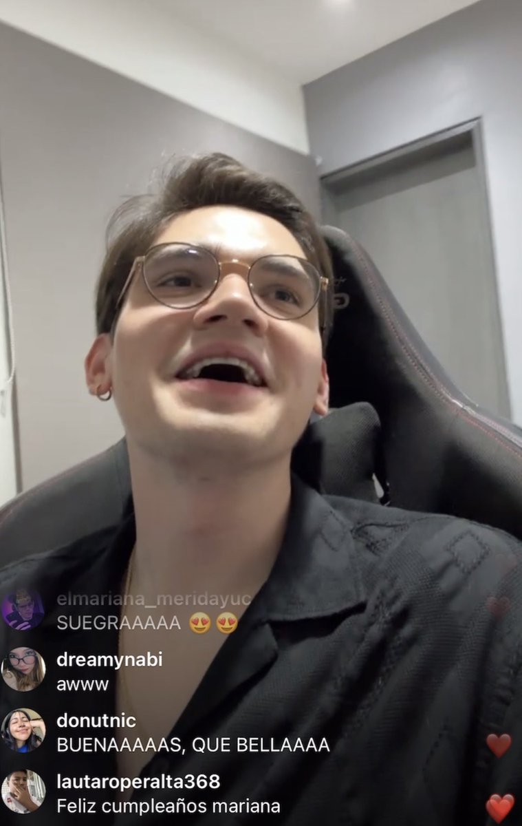 yessicavlza's tweet image. Que la sigas pasando increíble con tu familia valdoooo , gracias por el mini en vivo en insta , te quiero demasiado y espero que la sigas pasando muy bonito Feli cumpleaños de nuevooooo tq demasiadooo 🥹🩷 @elmarianaa