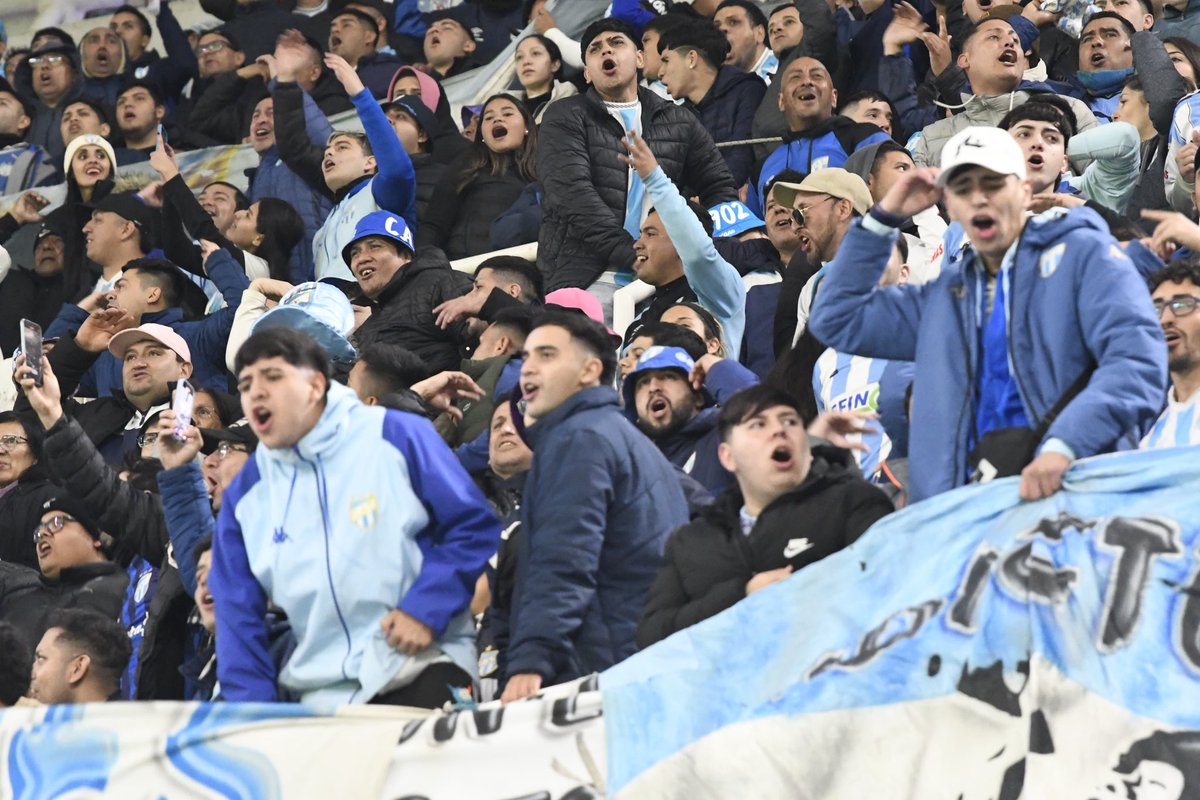 ¡LOC-UUUUUURAAAAAA! 🤪

El GIGANTE, a Octavos ✅ 

<a href="/ATOficial/">Atlético Tucumán</a> 🩵🤍