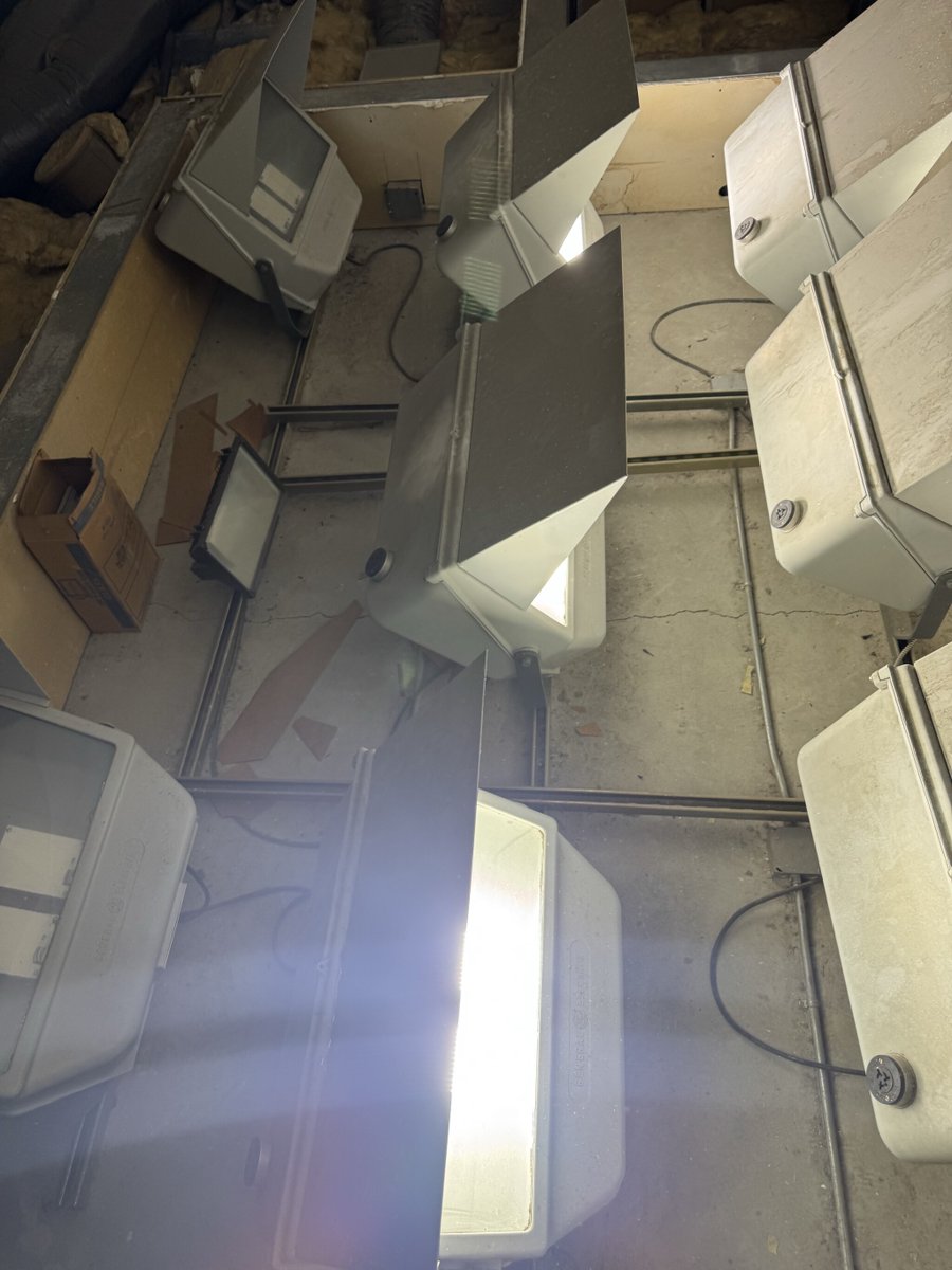 SkylightElecSvc's tweet photo. Assisting a local business by troubleshooting their commercial lighting issues. We identified faulty switches, and swiftly replaced them, restoring effectiveness and efficiency. Light problems are no longer a concern, shining brightly now. https://t.co/17Uo5Refsl