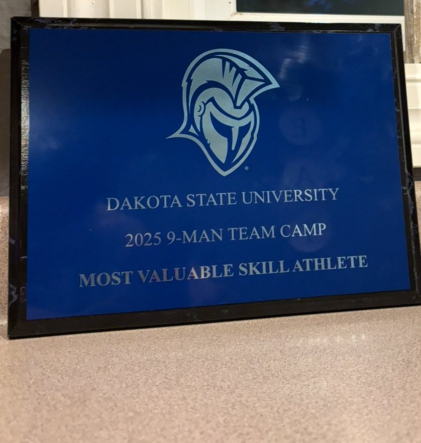 T_Gropps4's tweet image. Had a great Team camp at Dakota State University! Won MVP on offense and our team learned a lot. @DakSt8Football @CoachSinsabaugh @coach_levy