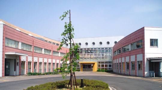 障害者支援の為に、特別支援学校を開校しました。