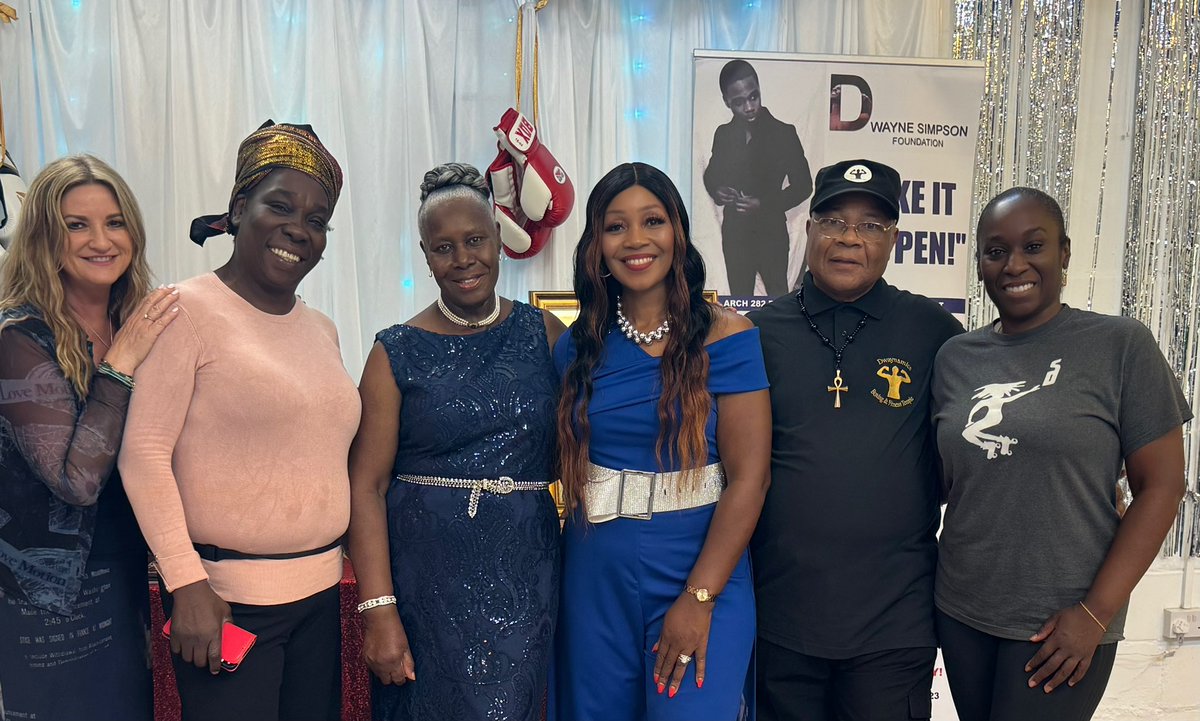 ChristiGabbitas's tweet image. I had the honour of attending a powerful event in Loughborough Park Community Centre organised by the inspirational Pastor Lorraine Burrell Jones MBE, whose son Dwayne Simpson, was fatally stabbed just before his 21st birthday. We celebrated his incredible legacy of establishing…