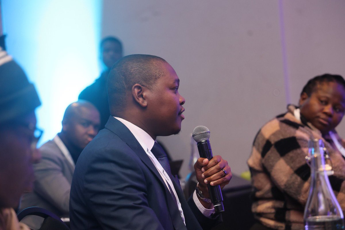 LebogangMaile1's tweet image. 3RD ANNUAL AFRICAN CONTINENTAL FREE TRADE AREA AFCFTA CONFERENCE
The integration of markets through AfCFTA empowers MSMEs to play a transformative role in regional trade. The key ways they act as catalysts include the enhancing of cross-border trade. MSMEs, often constrained by…