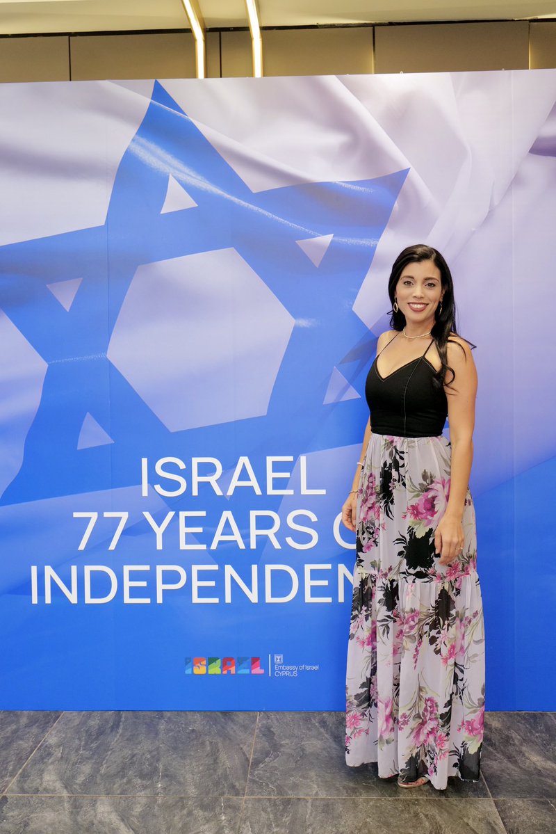 RotemSegev's tweet image. Last night, we proudly celebrated Israel’s 77th Independence by launching the Green Roof Project at Agios Dometios A’ Elementary School in #Nicosia in collaboration with the Ministry of Education of Cyprus.
This initiative reflects values shared by #Israel and #Cyprus:…
