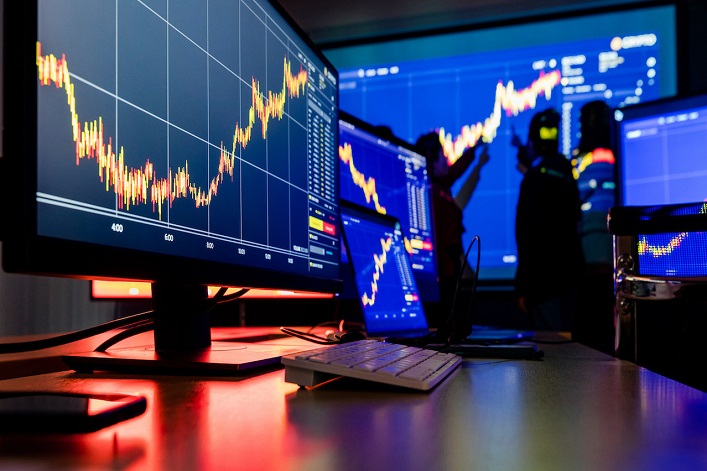 theUBN's tweet image. Ukrainian government #bonds dropped over 2% after tighter control measures were implemented over anticorruption agencies. Following the passage of a law that increases the Prosecutor General's Office's oversight of the National Anti-Corruption Bureau (#NABU) and the Specialized…