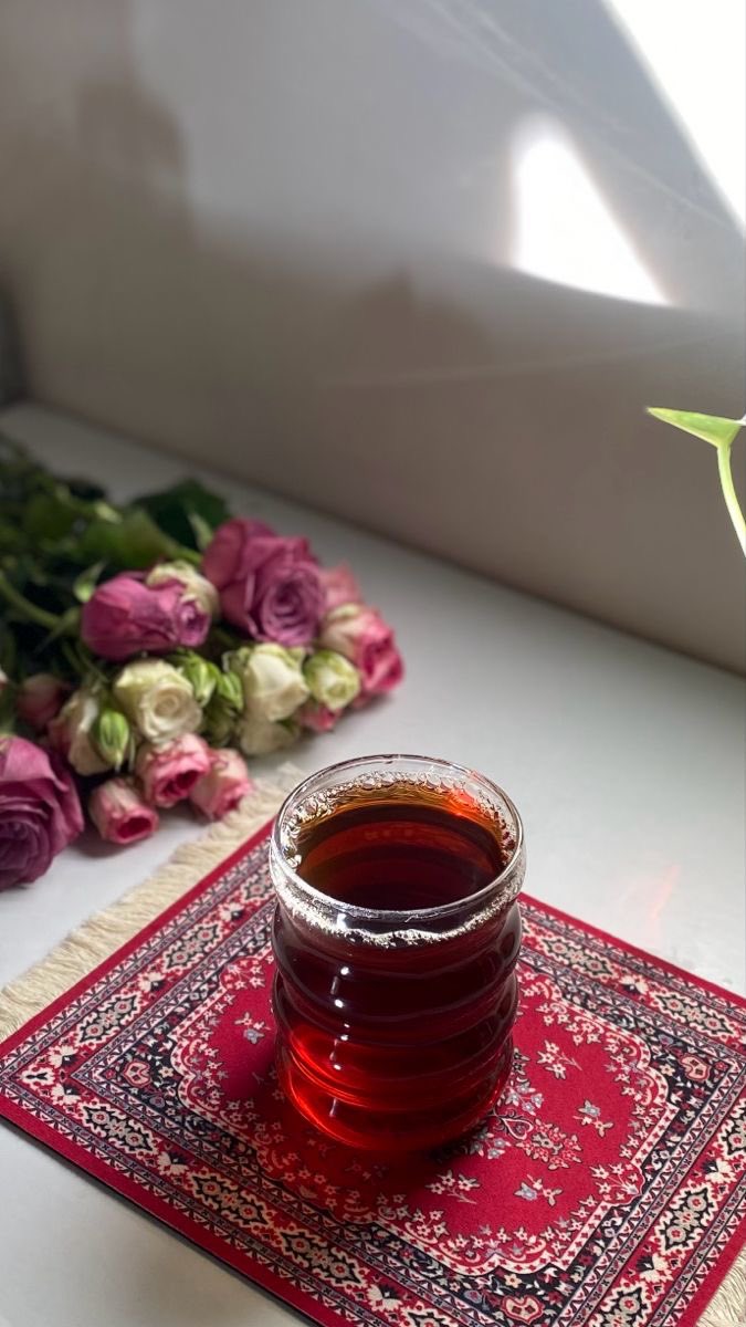 _eqraa_read's tweet image. سلام للصباح للحياة للبدايات المزهره وللتفاصيل التي تصنع يوما لطيفاً وسلام لقلوبكم الجميلة ..