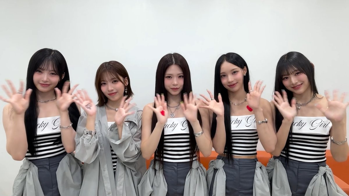 wowkorea_jpnews's tweet image. RESCENE、2枚目のシングルアルバム「Dearest」を紹介する世界一の妖精たち
youtu.be/5A9Inu-_xk0
▶この映像は7/28~8/3まで日本ユニカビジョン電光掲示板でM/V映像と一緒に上映されます(上映時間: 上映当日のお知らせ!)

#리센느 #RESCENE #ウォニ #リブ #ミナミ #メイ #ゼナ